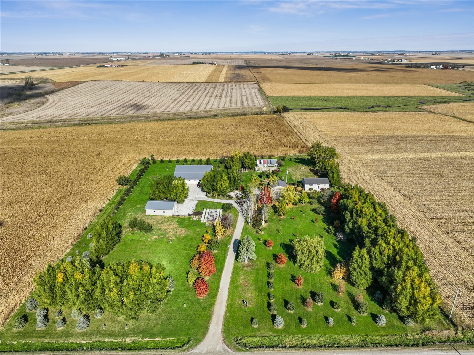 2449 68th Street Van Horne IA 52349