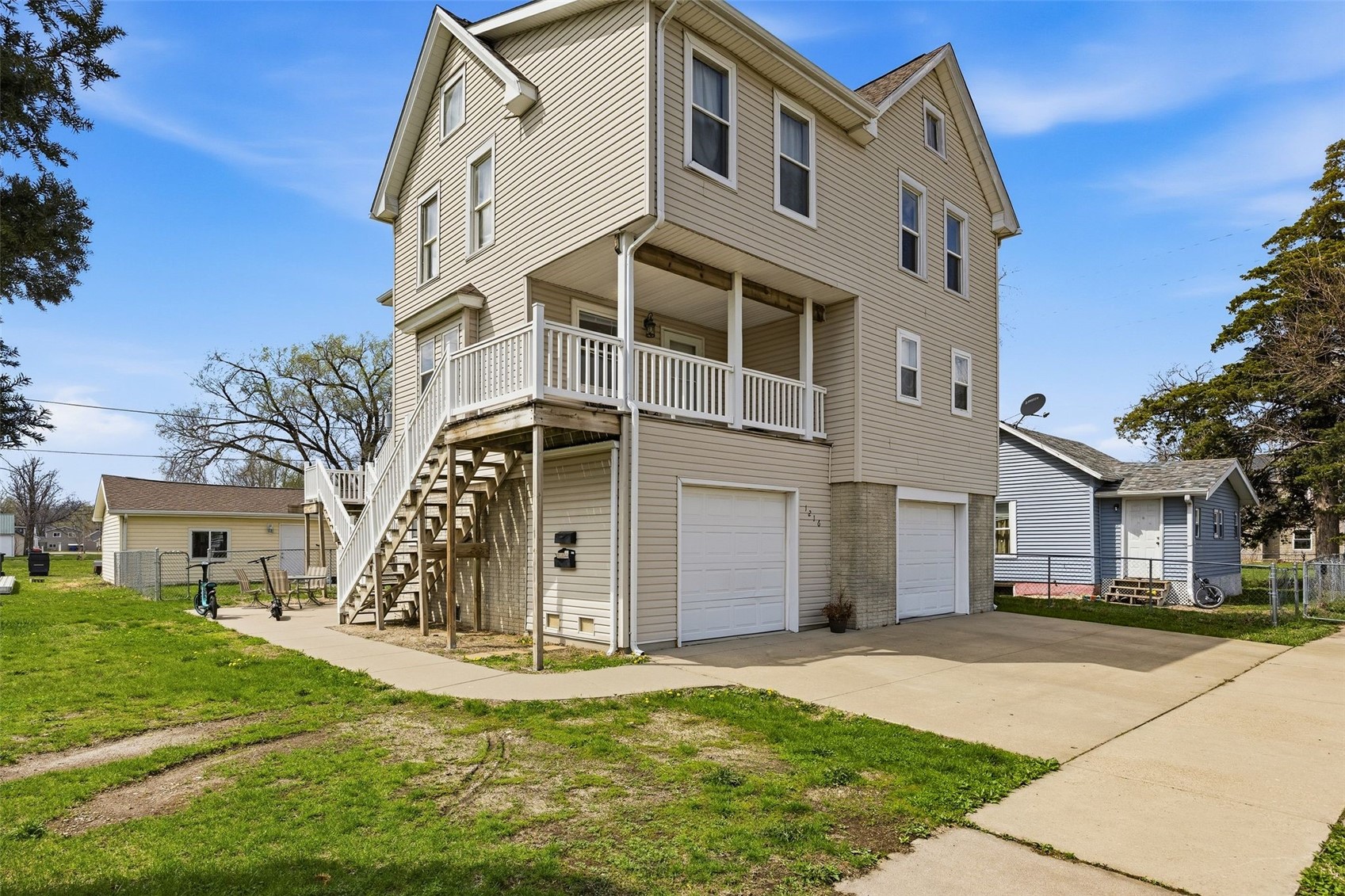 1216 5th Street NW Cedar Rapids IA 52405