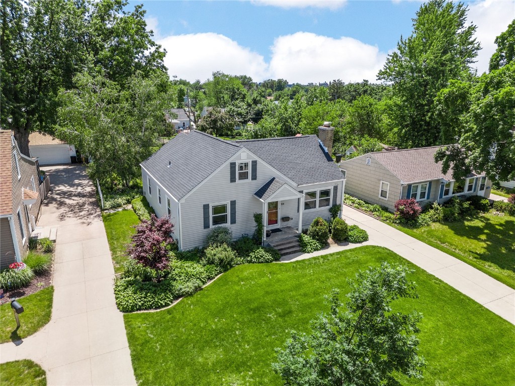 511 37th Street NE Cedar Rapids IA 52402