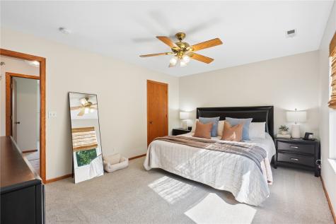 6911 Springwood Place NW Cedar Rapids IA 52405