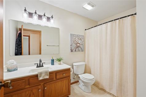 6911 Springwood Place NW Cedar Rapids IA 52405