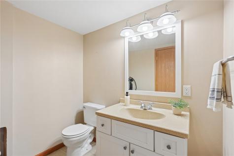 6911 Springwood Place NW Cedar Rapids IA 52405