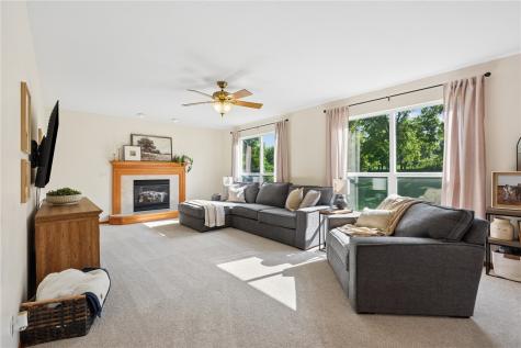 6911 Springwood Place NW Cedar Rapids IA 52405