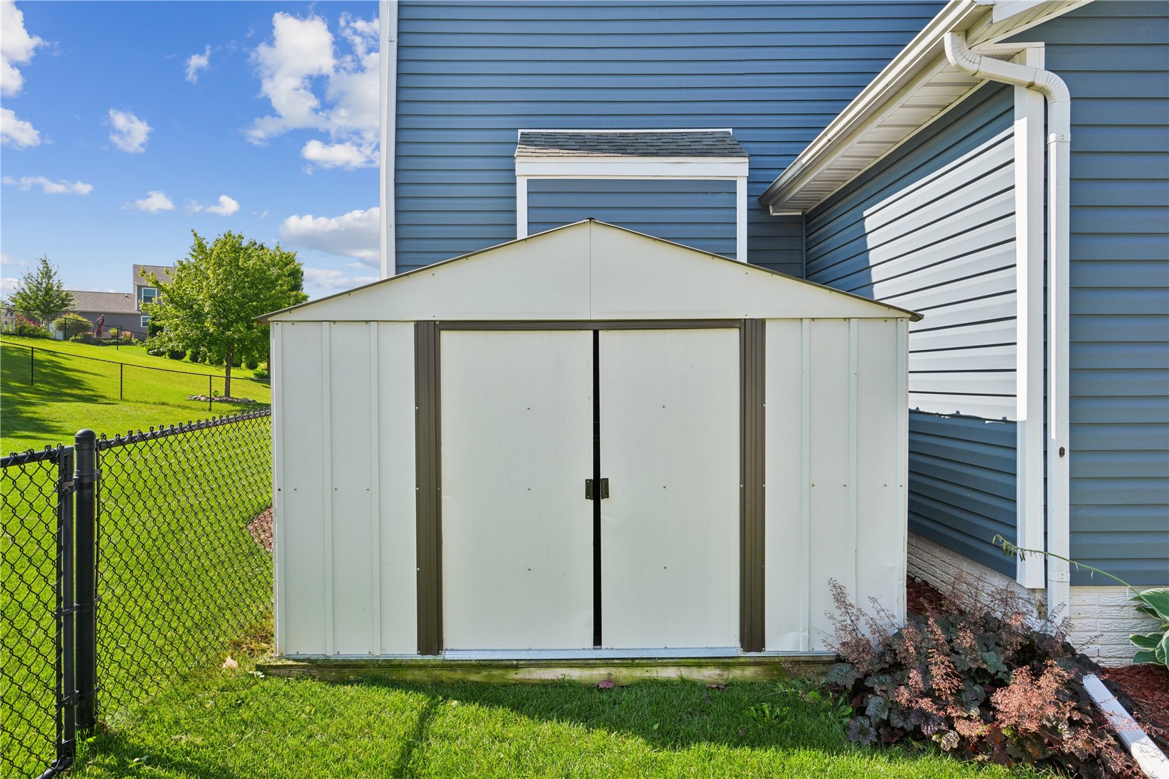 6911 Springwood Place NW Cedar Rapids IA 52405