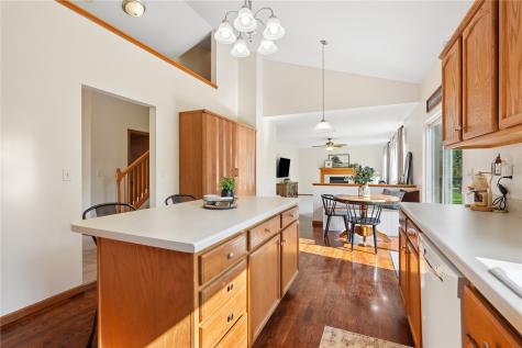 6911 Springwood Place NW Cedar Rapids IA 52405