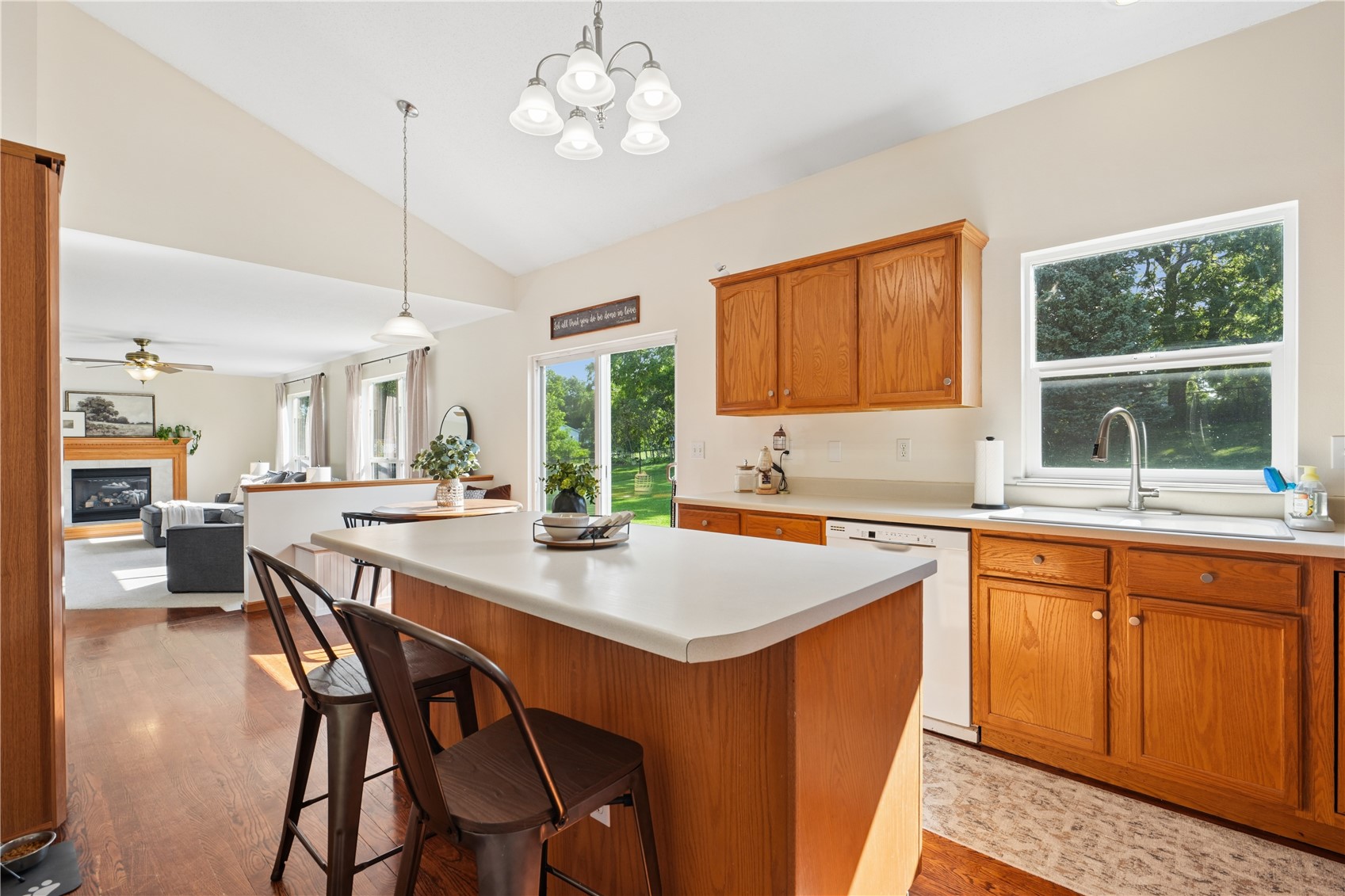 6911 Springwood Place NW Cedar Rapids IA 52405