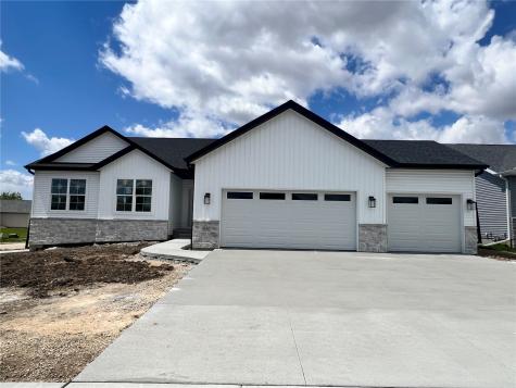 632 Grey Slate Drive SW Cedar Rapids IA 52404