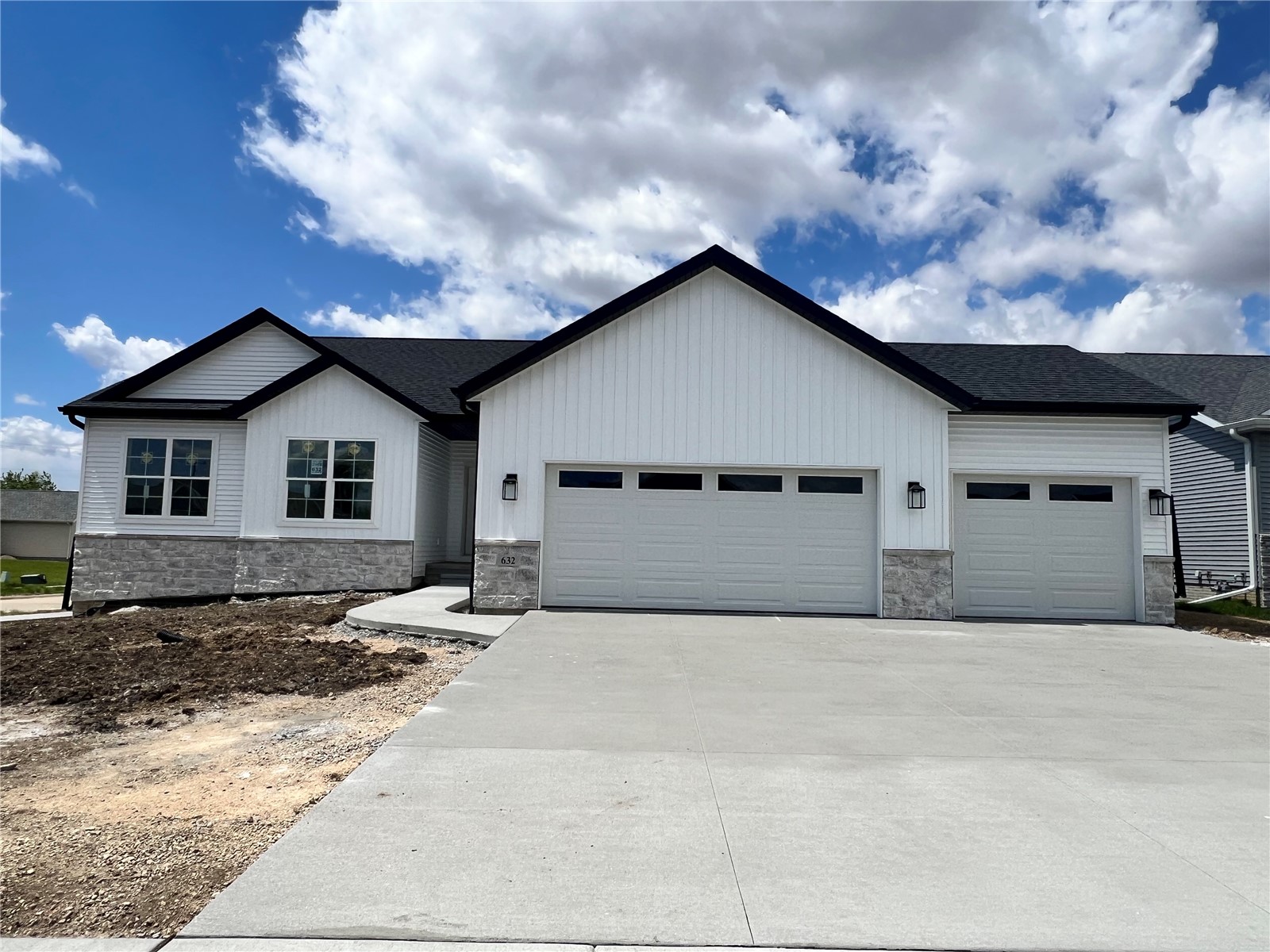 632 Grey Slate Drive SW Cedar Rapids IA 52404
