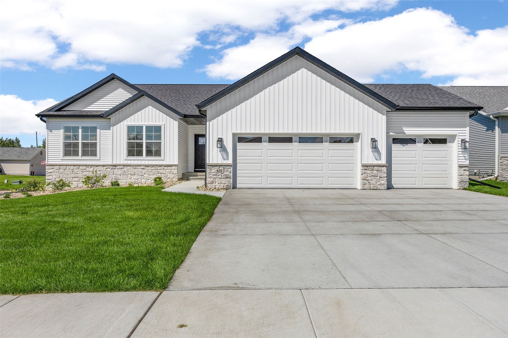 632 Grey Slate Drive SW Cedar Rapids IA 52404