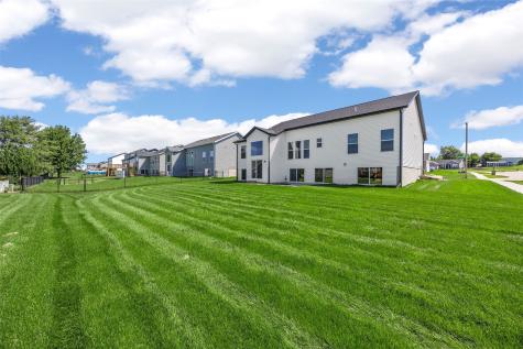 632 Grey Slate Drive SW Cedar Rapids IA 52404