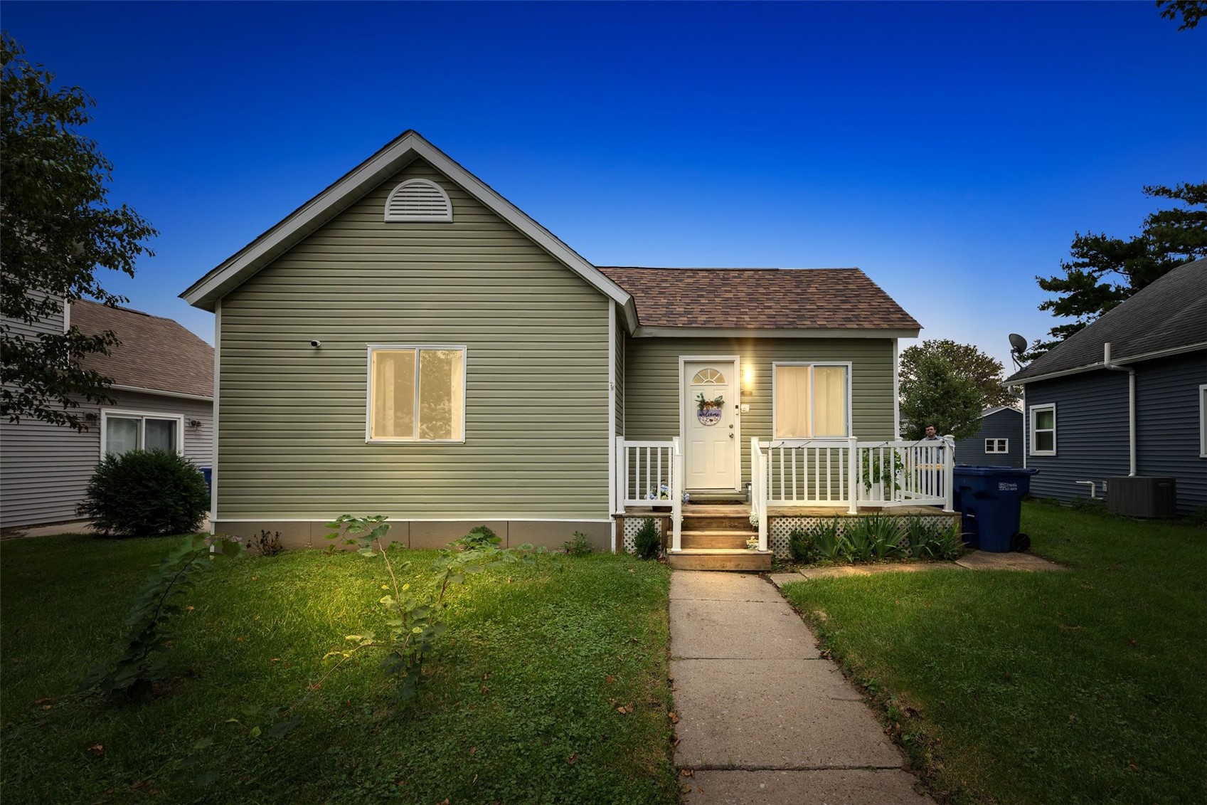 105 8th Street Van Horne IA 52346