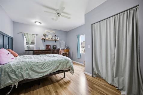 105 8th Street Van Horne IA 52346