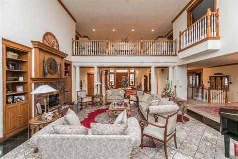 6201 Lakeside Road Marion IA 52302