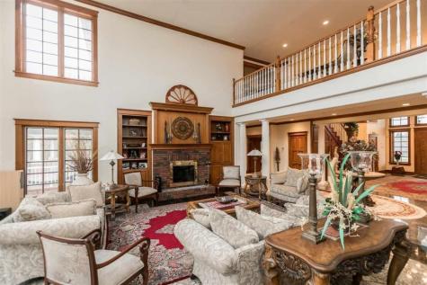6201 Lakeside Road Marion IA 52302