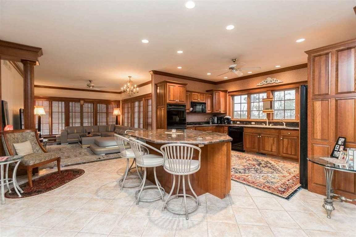 6201 Lakeside Road Marion IA 52302