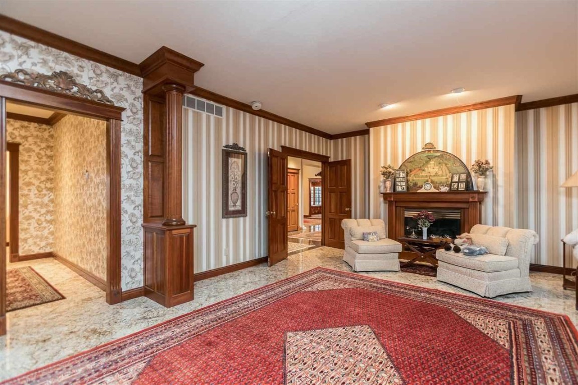 6201 Lakeside Road Marion IA 52302