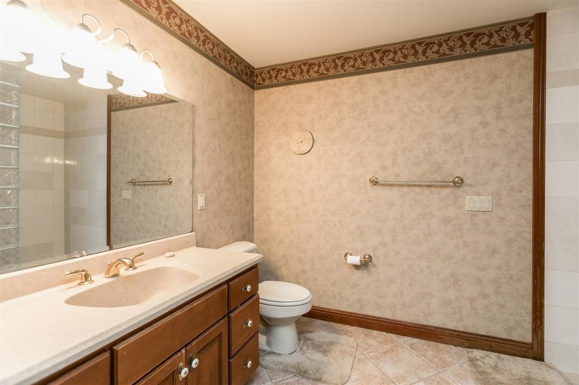 6201 Lakeside Road Marion IA 52302