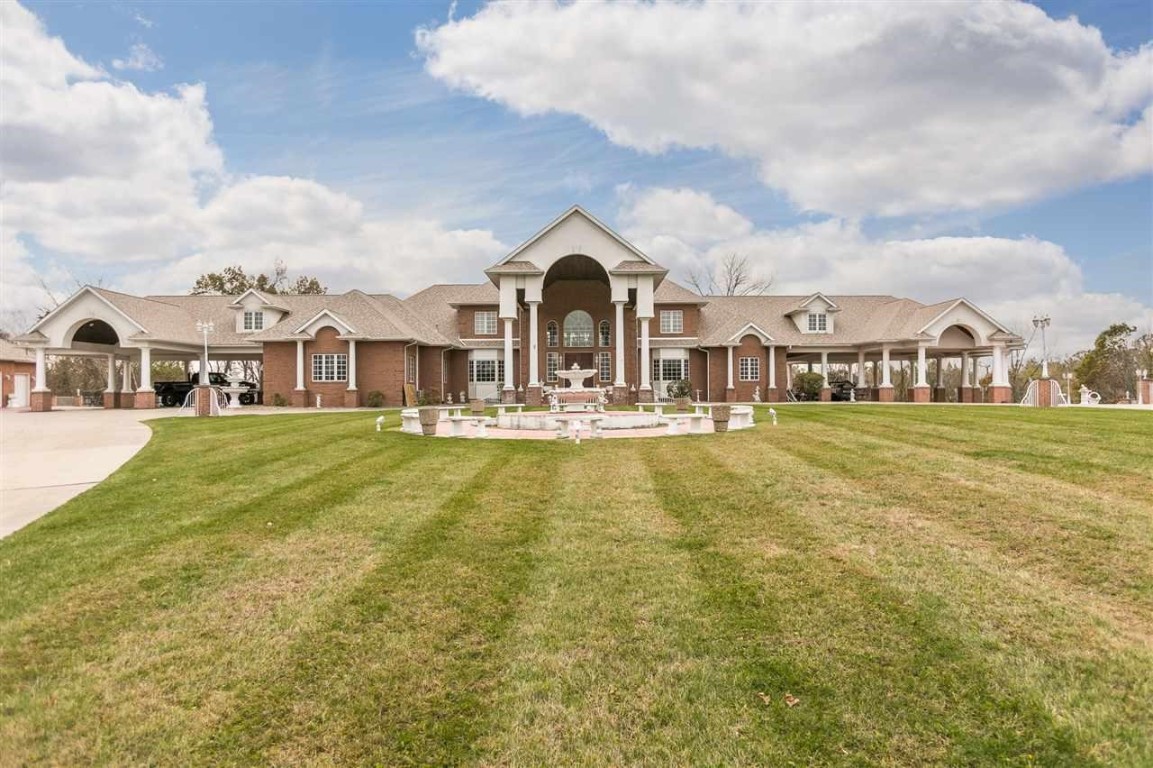 6201 Lakeside Road Marion IA 52302