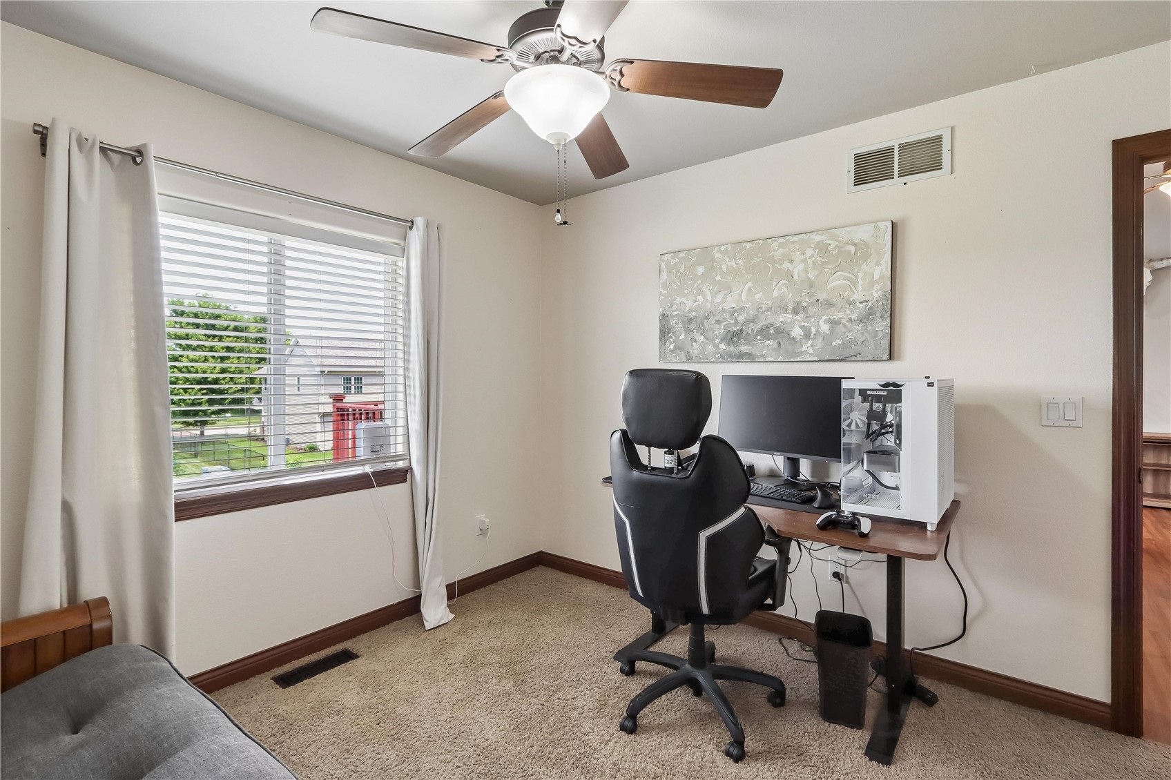 1542 Red Oak Drive North Liberty IA 52317