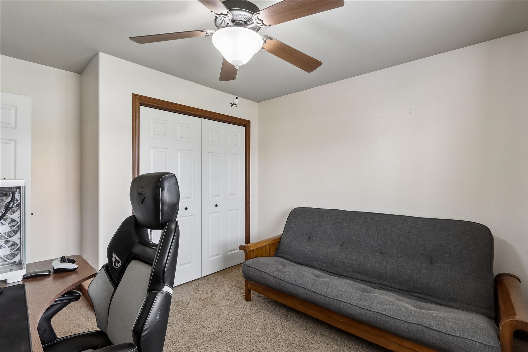 1542 Red Oak Drive North Liberty IA 52317