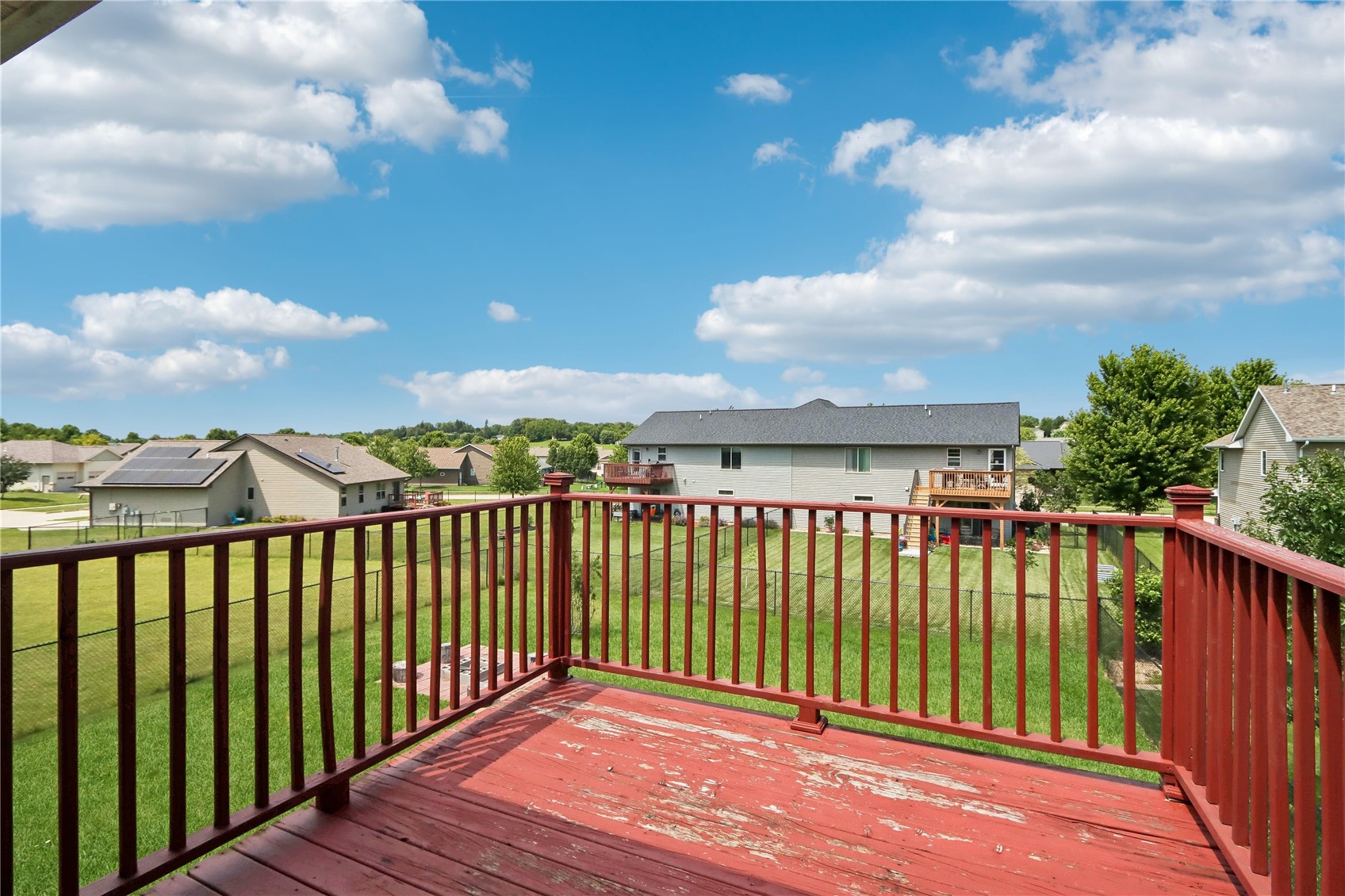 1542 Red Oak Drive North Liberty IA 52317