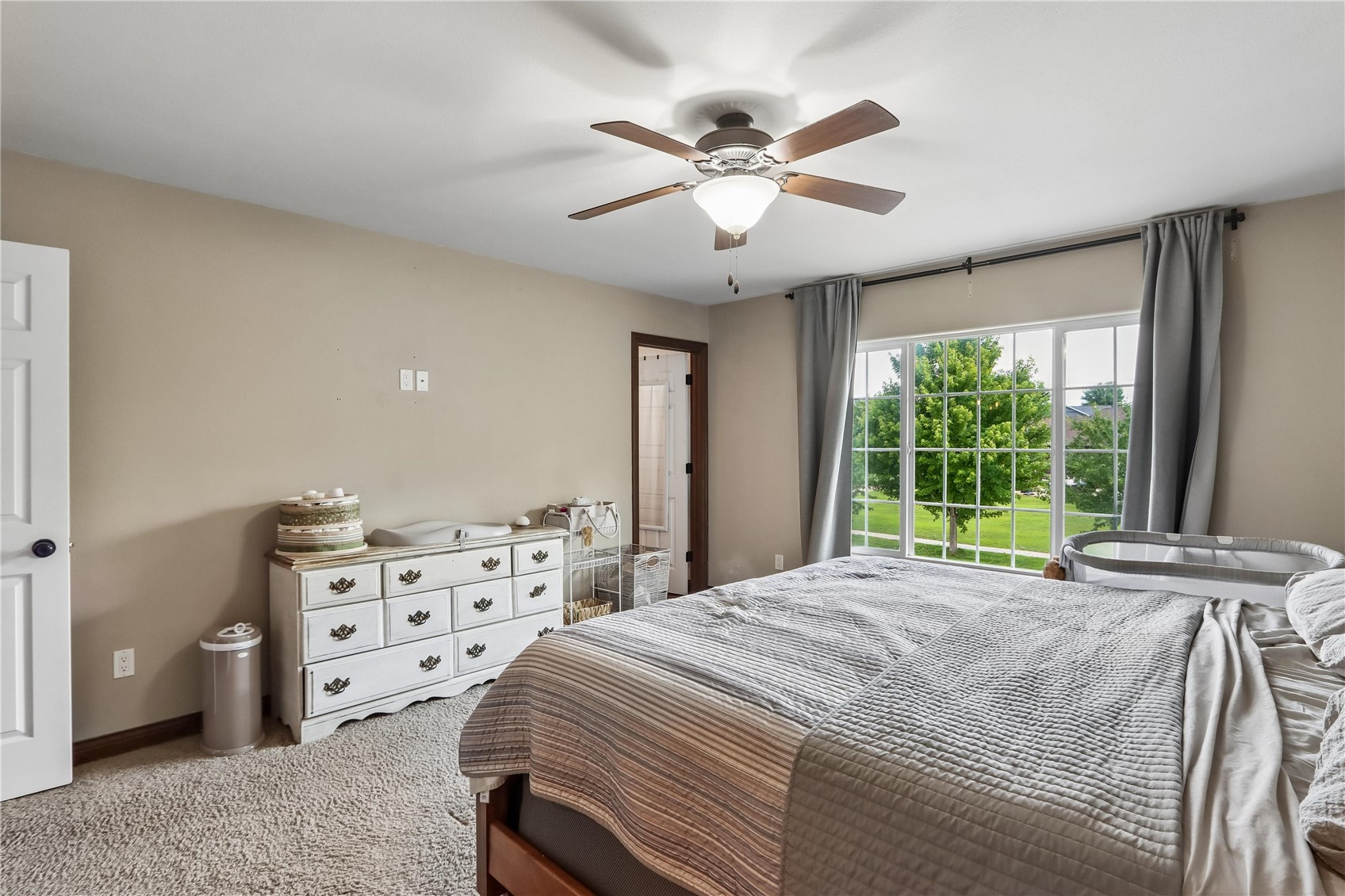 1542 Red Oak Drive North Liberty IA 52317