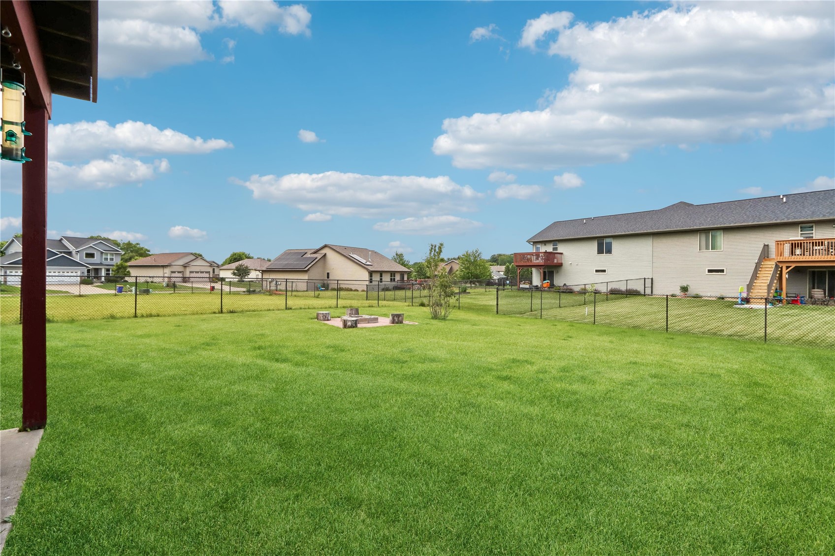 1542 Red Oak Drive North Liberty IA 52317