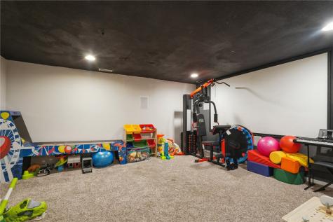 446 Terrace Drive Central City IA 52214