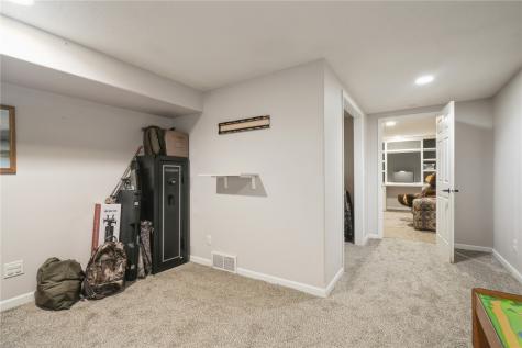 446 Terrace Drive Central City IA 52214