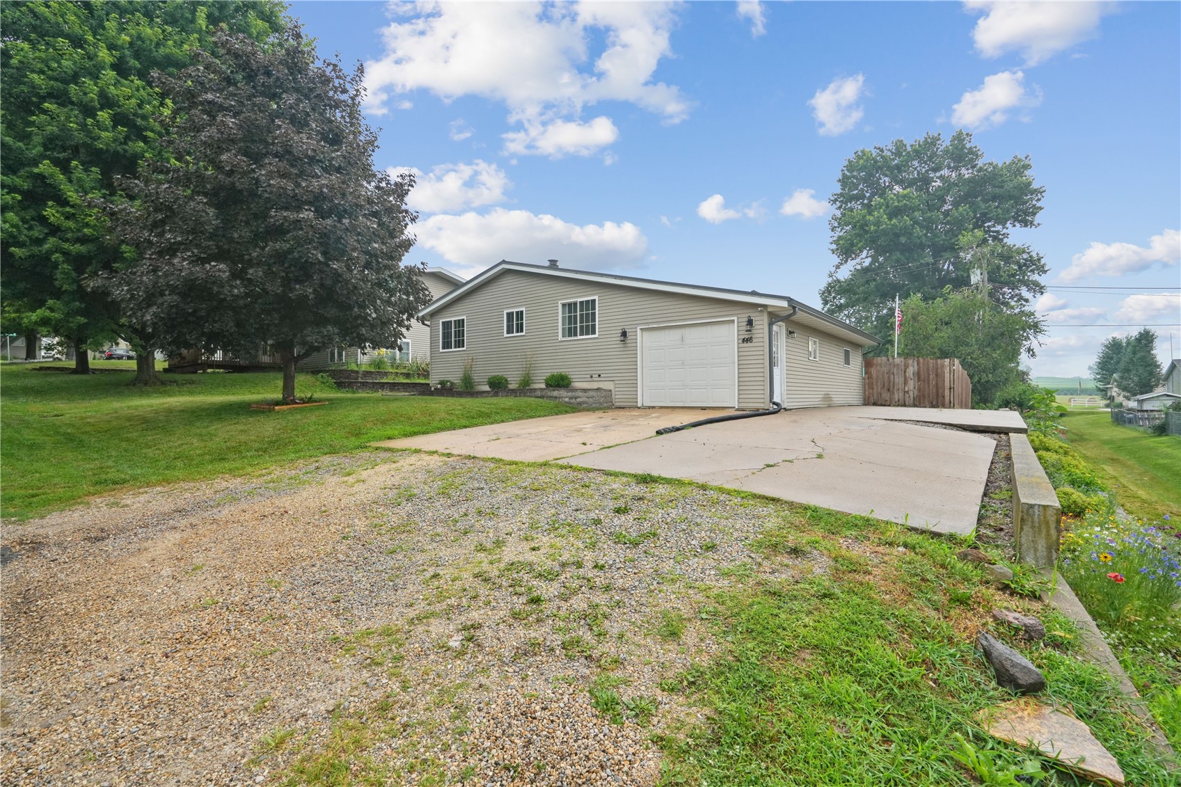 446 Terrace Drive Central City IA 52214