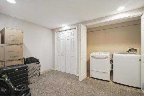 446 Terrace Drive Central City IA 52214