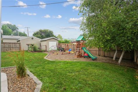 446 Terrace Drive Central City IA 52214