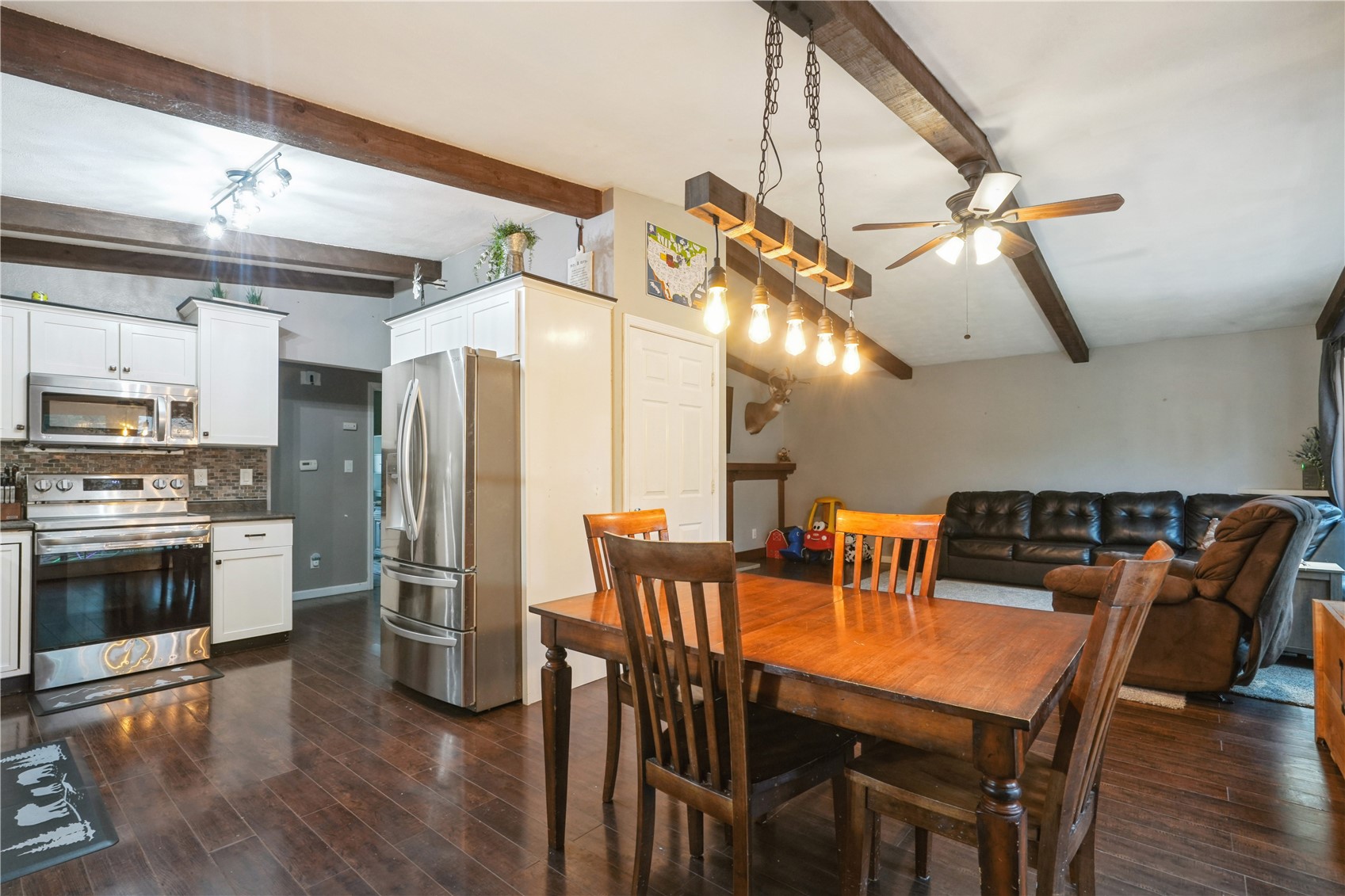 446 Terrace Drive Central City IA 52214
