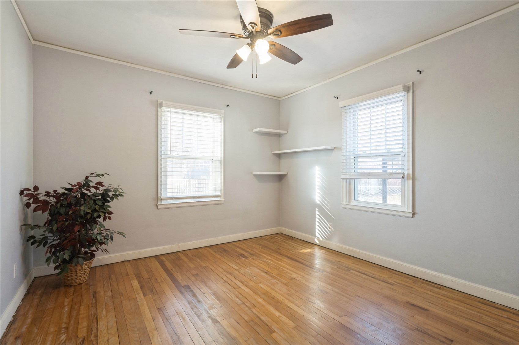 3800 Hart Court NE Cedar Rapids IA 52402