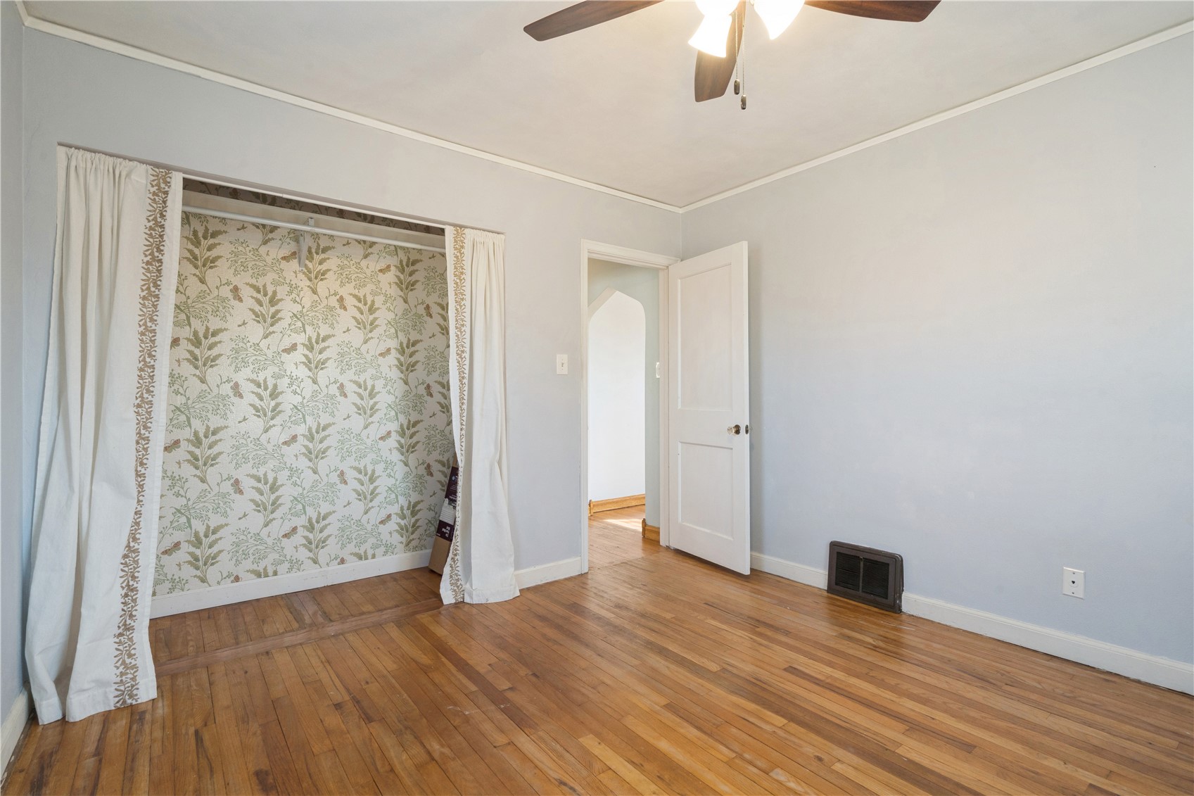 3800 Hart Court NE Cedar Rapids IA 52402