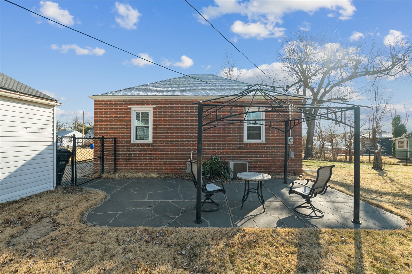 3800 Hart Court NE Cedar Rapids IA 52402
