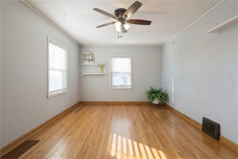 3800 Hart Court NE Cedar Rapids IA 52402