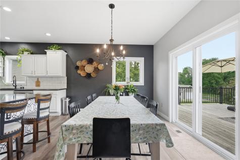 7977 218th Avenue Martelle IA 52305