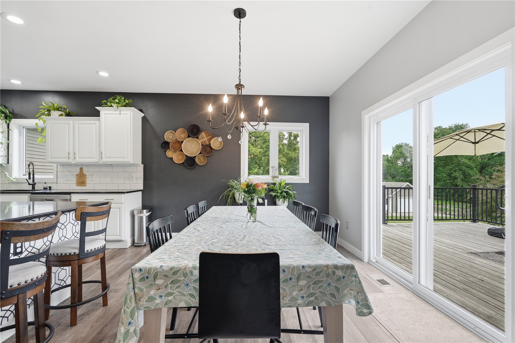 7977 218th Avenue Martelle IA 52305