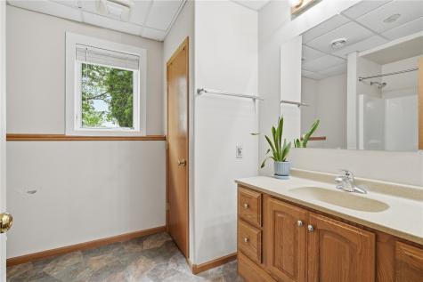 7977 218th Avenue Martelle IA 52305