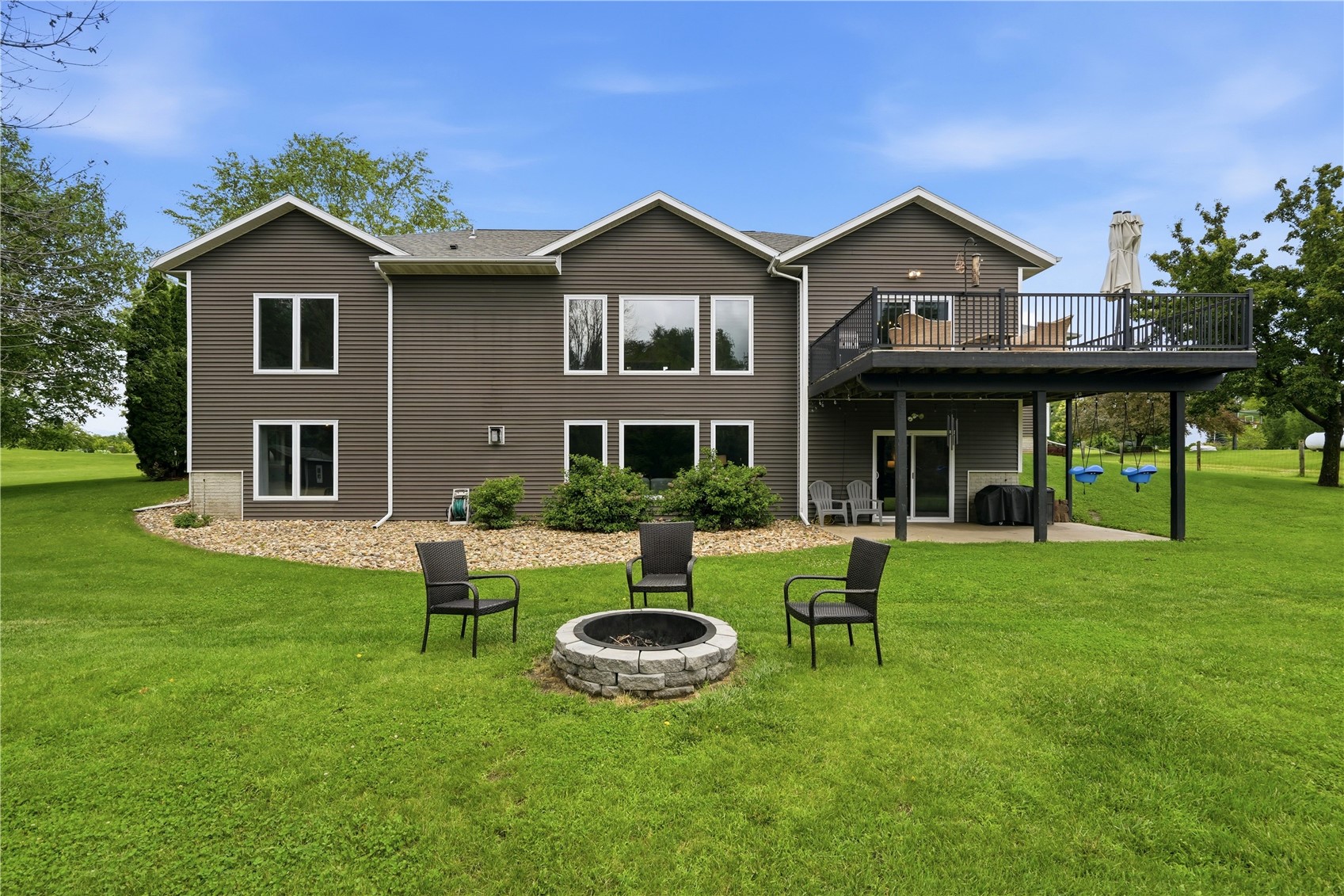 7977 218th Avenue Martelle IA 52305