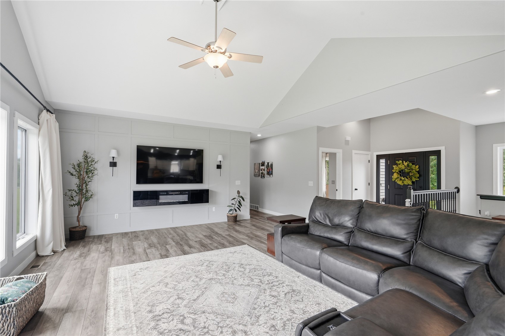 7977 218th Avenue Martelle IA 52305