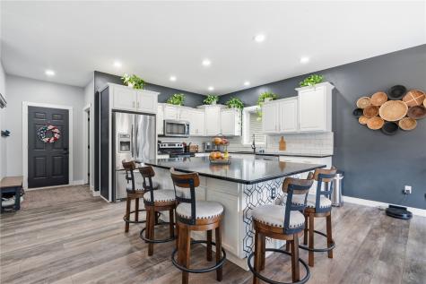 7977 218th Avenue Martelle IA 52305
