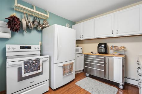 211 Hubbell Street Martelle IA 52305