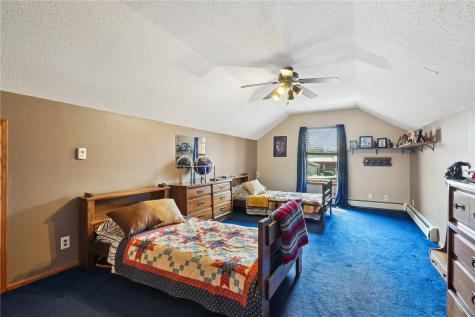 211 Hubbell Street Martelle IA 52305
