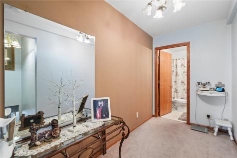 211 Hubbell Street Martelle IA 52305