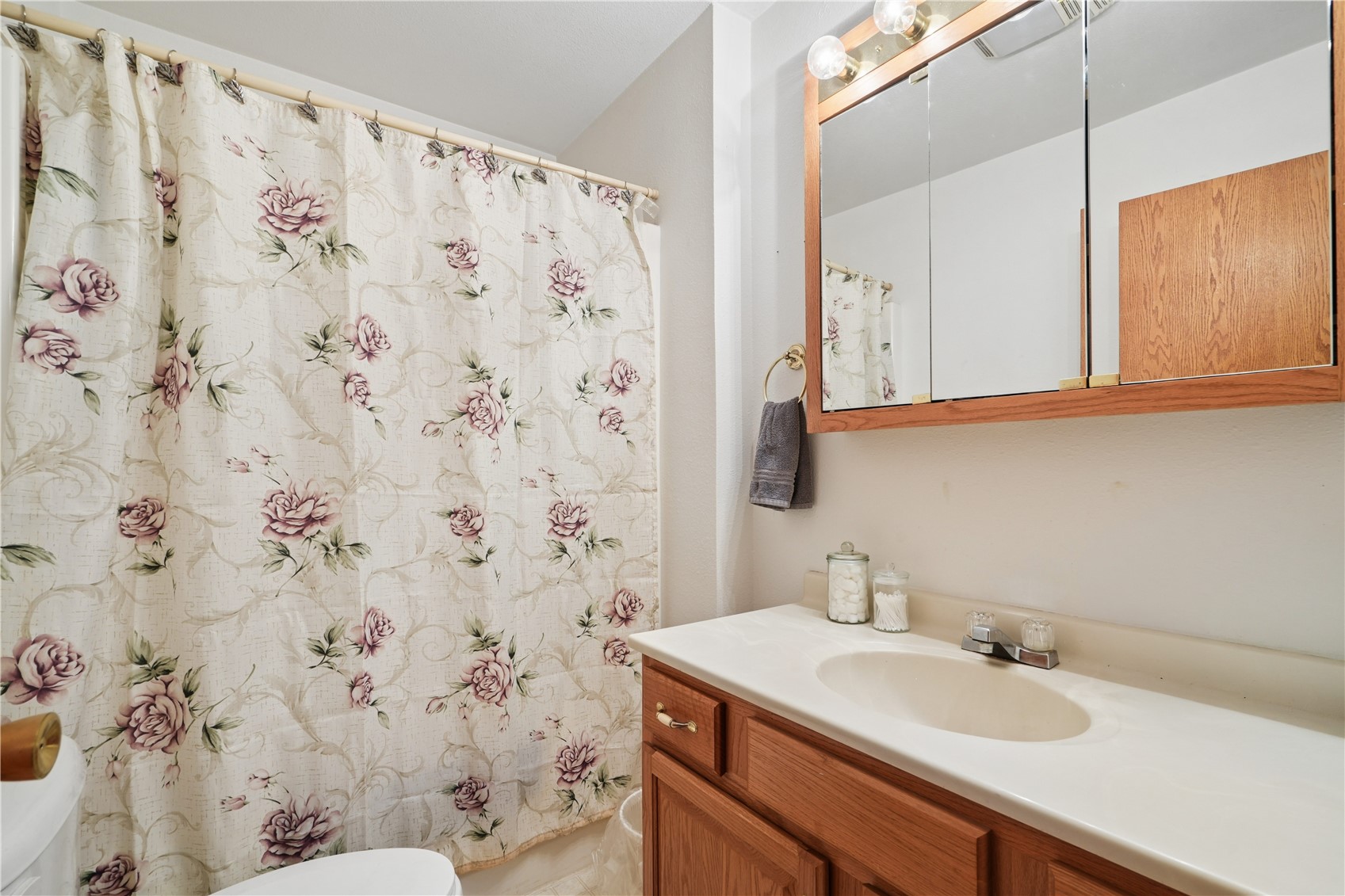 211 Hubbell Street Martelle IA 52305