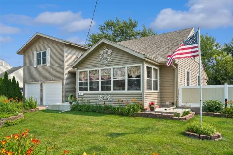 211 Hubbell Street Martelle IA 52305