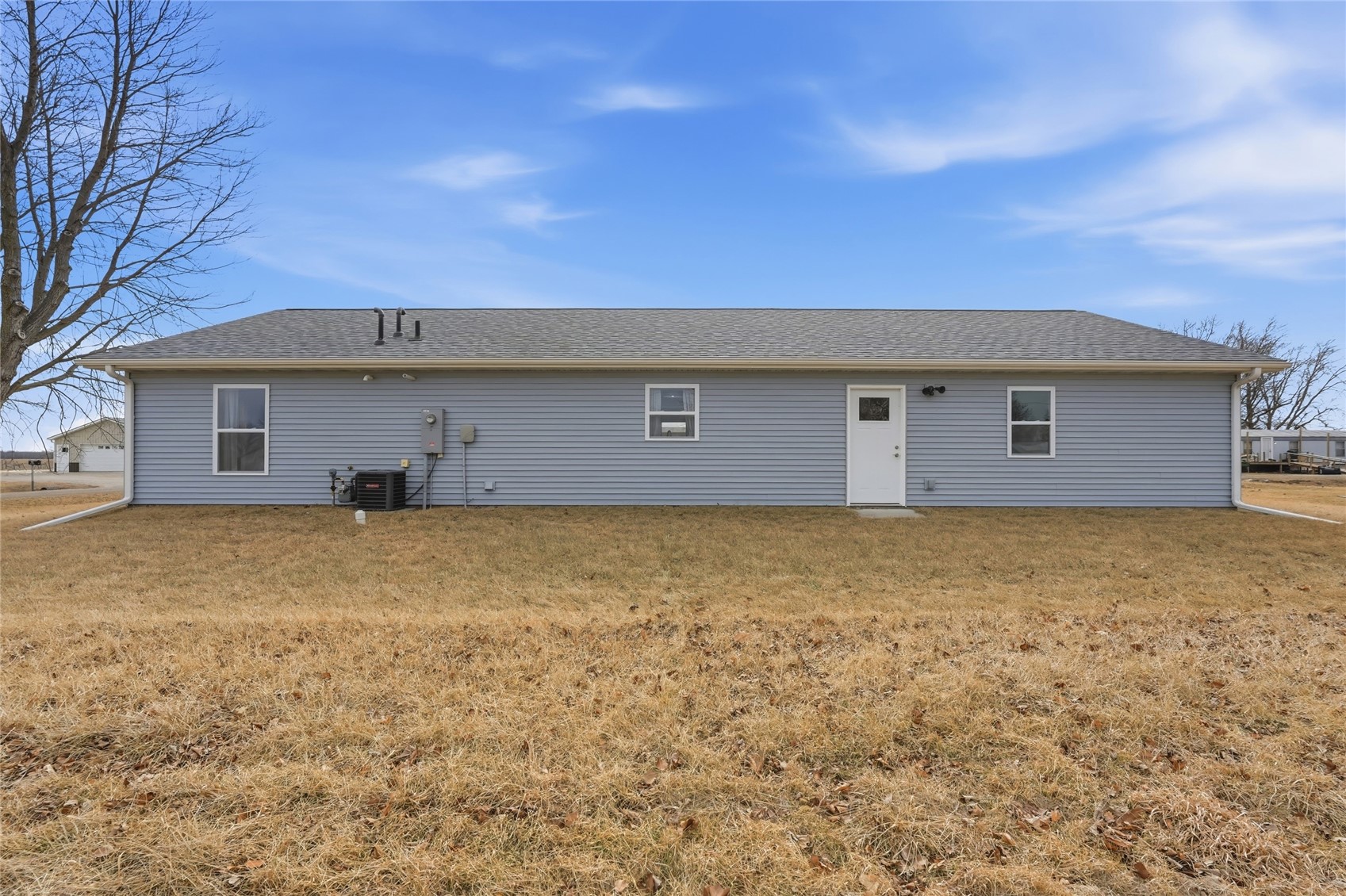 610 SE 1st Street IA 52640