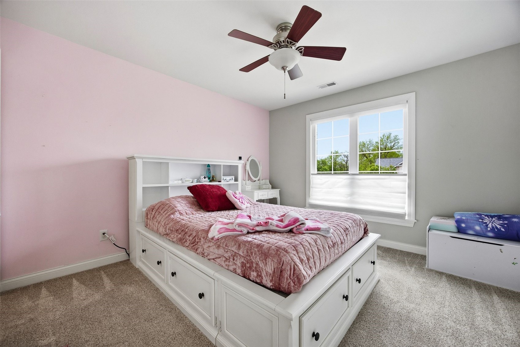 570 Landau Street Robins IA 52328